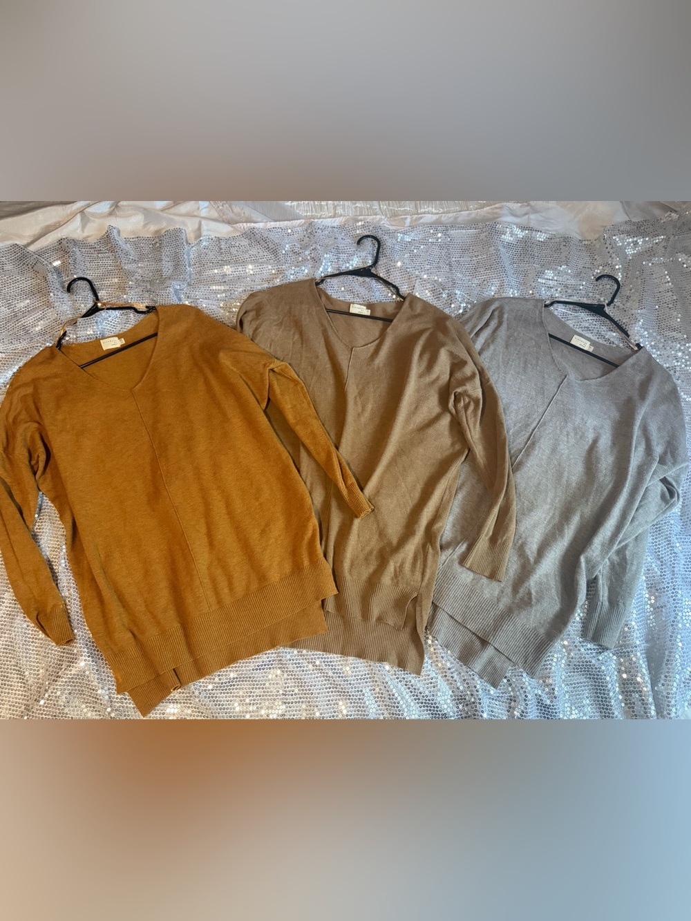 Dreamers by debut bundle of 3 V-Neck Sweater - Brown/Camel/Gray Sz M/L🍂